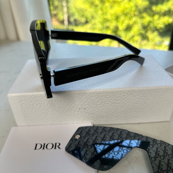 Dior - Diorxtrem MU Sunglasses - Picture 3 of 8